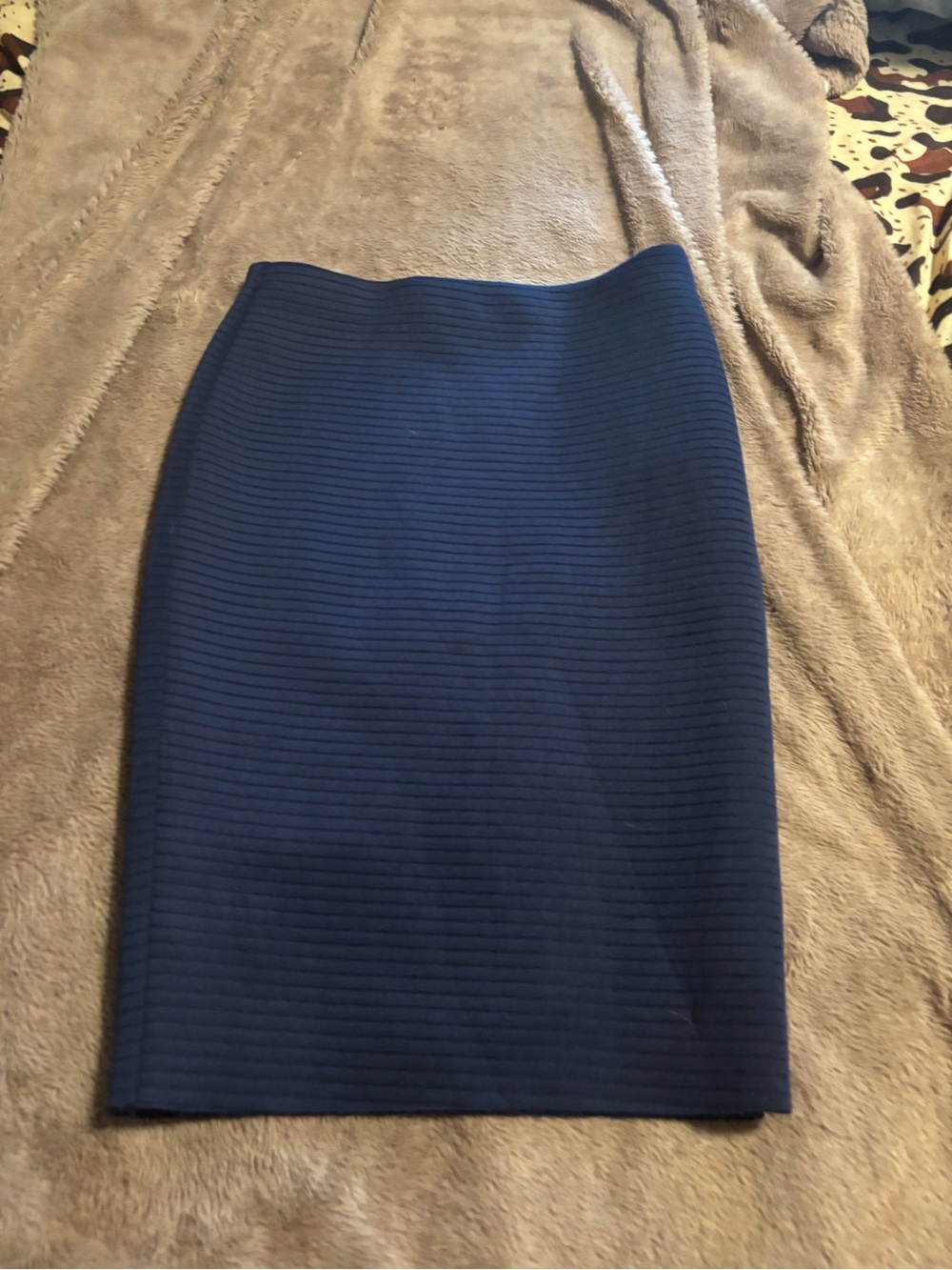 Women's Navy Ribbed Pencil Skirt - Sleek Office Essential